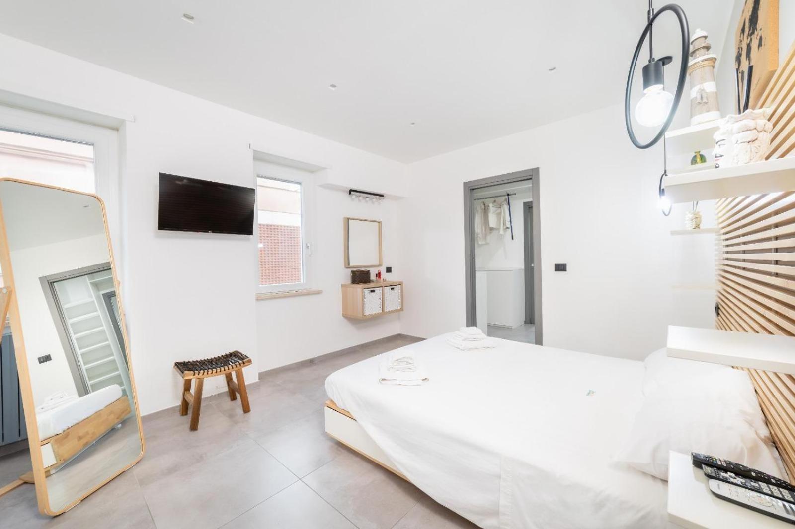 טרצ'ינה Sole Apartments מראה חיצוני תמונה
